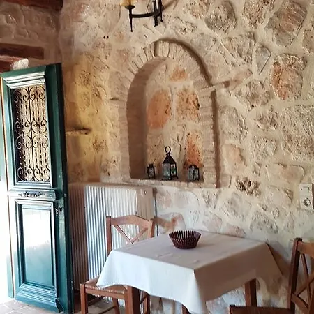 Castello Bellos דירה קרי