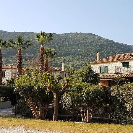 Castello Bellos קרי