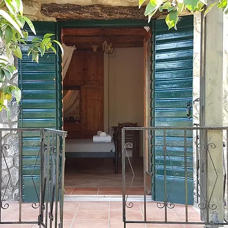 Апартаменты Castello Bellos *