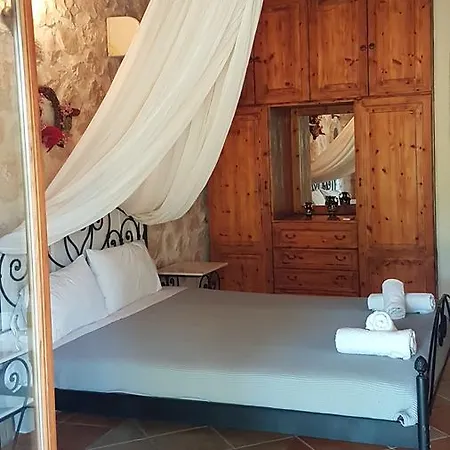 Castello Bellos Apartman *